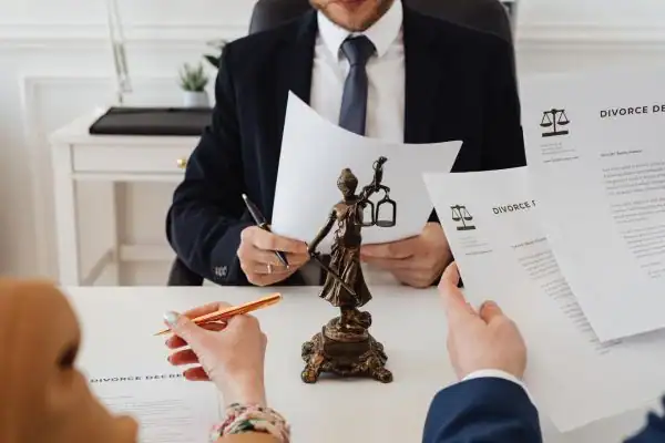 our fees Sunderland from EH Mediation - image of couple in joint mediation meeting